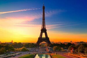 Eiffel Tower Lift Access with Optional Summit and Seine Cruise - What the Tour Time Feels Like (1.5 Hours at the Tower + More)