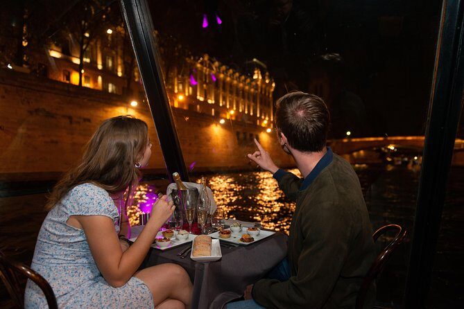 Paris 3-Course Gourmet Dinner and Sightseeing Seine River Cruise - Grand Palais to Musée d’Orsay: Paris finishes as art and light