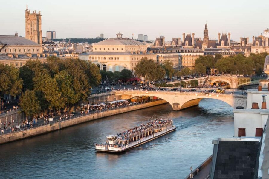 Paris : Scenic Cruise on the Seine River with Champagne - Who should book this cruise (and who might skip it)