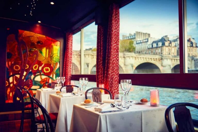 Paris: Seine River Cruise with 3-Course Dinner & Live Music - Meeting at Paris Seine Marina: Port de Solférino Arrival Tips That Cut Stress