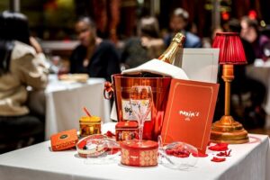Paris Seine River Dinner Cruise by Maxim's with Champagne & Music - Meeting at Promenade Édouard Glissant and beating the clock